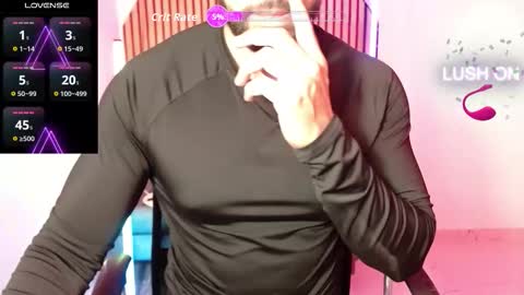 cris         Twitter magnum101010 insta magnumc20 online show from 02-23-26, 10:23