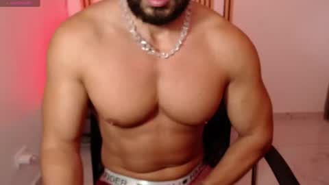 cris         Twitter magnum101010 insta magnumc20 online show from 05-30-26, 02:58