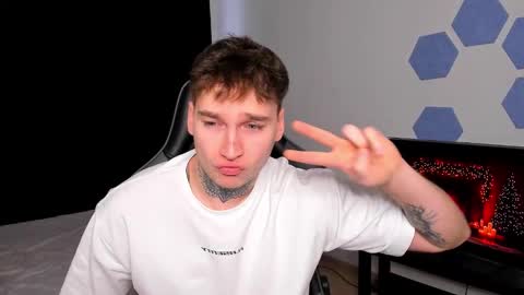 Snapshot of chris_tyson chatting on 12-14-25, 07:47 Chris Tyson online show from 12-14-25, 07:47