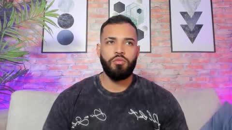 Chris Varden online show from 12-15-25, 07:18