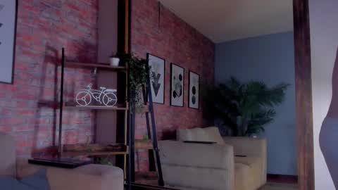 Chris Varden online show from 03-19-26, 07:40