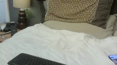 Snapshot of chrismiked chatting on 02-01-26, 05:22 love a good pvt sesh online show from 02-01-26, 05:22