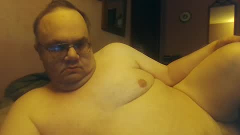 Snapshot of chrismini312 chatting on 01-15-25, 01:41 Chris The Jerk Off King online show from 01-15-25, 01:41