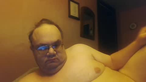 Snapshot of chrismini312 chatting on 01-17-25, 02:18 Chris The Jerk Off King online show from 01-17-25, 02:18