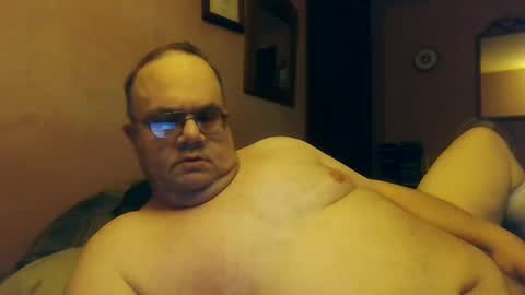 Snapshot of chrismini312 chatting on 01-26-25, 01:25 Chris The Jerk Off King online show from 01-26-25, 01:25