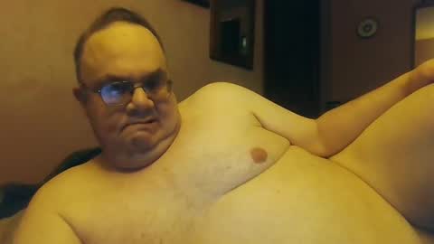 Snapshot of chrismini312 chatting on 01-28-25, 06:07 Chris The Jerk Off King online show from 01-28-25, 06:07