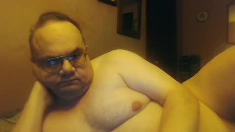 Snapshot of chrismini312 chatting on 01-29-25, 08:56 Chris The Jerk Off King online show from 01-29-25, 08:56