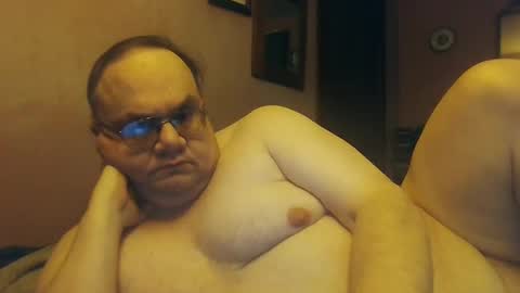 Snapshot of chrismini312 chatting on 02-08-25, 06:33 Chris The Jerk Off King online show from 02-08-25, 06:33