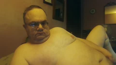 Snapshot of chrismini312 chatting on 02-14-25, 01:40 Chris The Jerk Off King online show from 02-14-25, 01:40