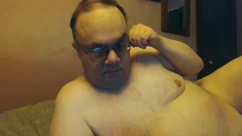 Snapshot of chrismini312 chatting on 02-18-25, 05:21 Chris The Jerk Off King online show from 02-18-25, 05:21