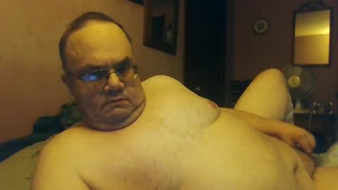 Snapshot of chrismini312 chatting on 02-21-25, 08:27 Chris The Jerk Off King online show from 02-21-25, 08:27