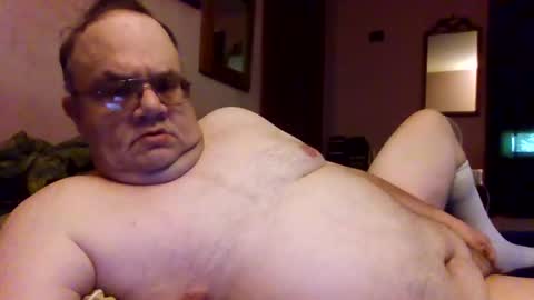 Snapshot of chrismini312 chatting on 09-22-25, 07:05 Chris The Jerk Off King online show from 09-22-25, 07:05