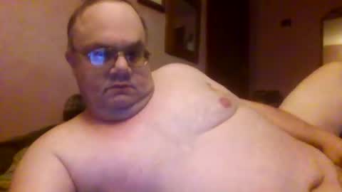 Snapshot of chrismini312 chatting on 10-19-25, 12:06 Chris The Jerk Off King online show from 10-19-25, 12:06