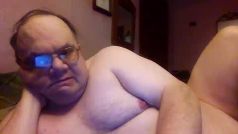 Snapshot of chrismini312 chatting on 11-24-25, 01:22 Chris The Jerk Off King online show from 11-24-25, 01:22