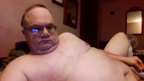 Snapshot of chrismini312 chatting on 01-08-26, 08:33 Chris The Jerk Off King online show from 01-08-26, 08:33