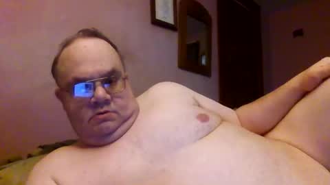 Snapshot of chrismini312 chatting on 01-15-26, 05:27 Chris The Jerk Off King online show from 01-15-26, 05:27