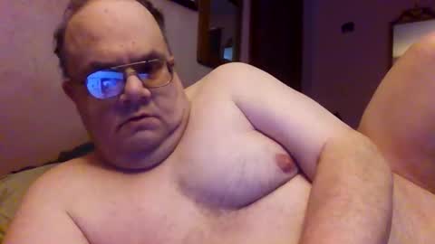 Snapshot of chrismini312 chatting on 02-14-26, 06:48 Chris The Jerk Off King online show from 02-14-26, 06:48