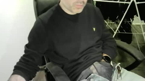 chrisprngr online show from 01-20-25, 01:32