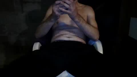 Snapshot of chrisqsqs2 chatting on 11-14-25, 03:38 chrisqsqs2 online show from 11-14-25, 03:38