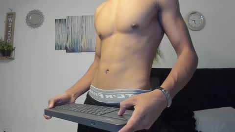 chriss_johnson online show from 12-02-25, 11:48