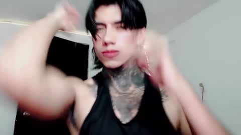 Snapshot of chriss_opp chatting on 02-24-25, 11:30 CHRIS  INDEPENT MODEL online show from 02-24-25, 11:30