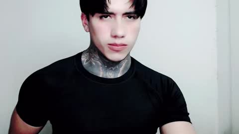 Snapshot of chriss_opp chatting on 09-17-25, 04:19 CHRIS  INDEPENT MODEL online show from 09-17-25, 04:19