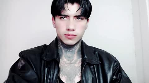 Snapshot of chriss_opp chatting on 09-20-25, 01:45 CHRIS  INDEPENT MODEL online show from 09-20-25, 01:45