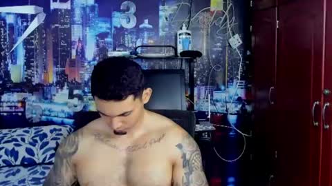Chriss Stewart online show from 06-09-26, 02:12
