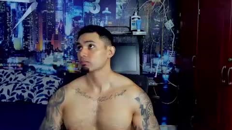 Chriss Stewart online show from 06-20-26, 02:36