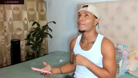Chriss Vall online show from 04-12-26, 02:38
