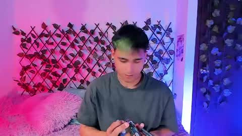 Christian Wang online show from 04-26-26, 12:30