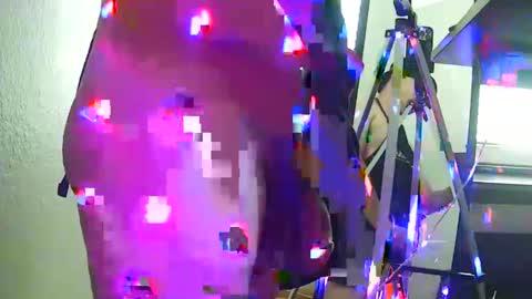 Snapshot of chrisswift3000ad chatting on 09-12-25, 06:30 chrisswift3000ad online show from 09-12-25, 06:30