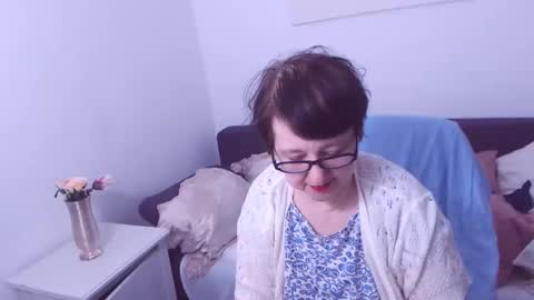 Snapshot of christarose chatting on 01-29-25, 02:51 Christa online show from 01-29-25, 02:51