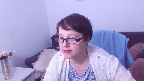 Snapshot of christarose chatting on 01-29-25, 06:33 Christa online show from 01-29-25, 06:33