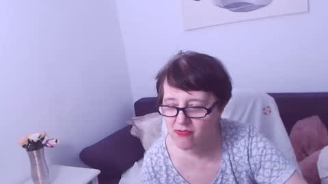 Snapshot of christarose chatting on 02-01-25, 02:58 Christa online show from 02-01-25, 02:58