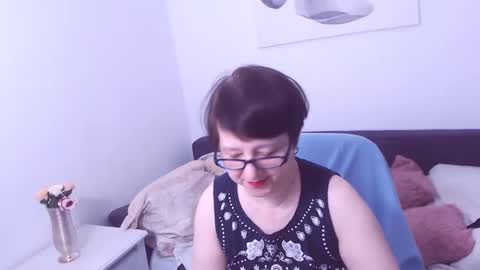 Snapshot of christarose chatting on 02-02-25, 03:07 Christa online show from 02-02-25, 03:07