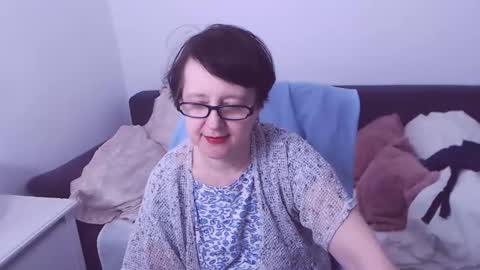 Snapshot of christarose chatting on 02-16-25, 07:27 Christa online show from 02-16-25, 07:27