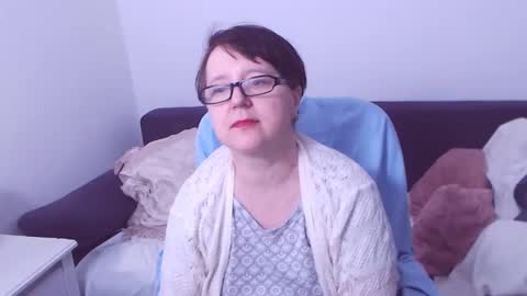 Snapshot of christarose chatting on 03-10-25, 07:18 Christa online show from 03-10-25, 07:18