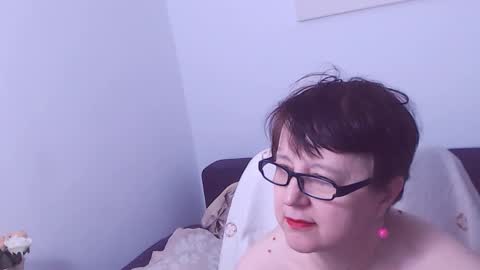 Snapshot of christarose chatting on 09-24-25, 08:56 Christa online show from 09-24-25, 08:56