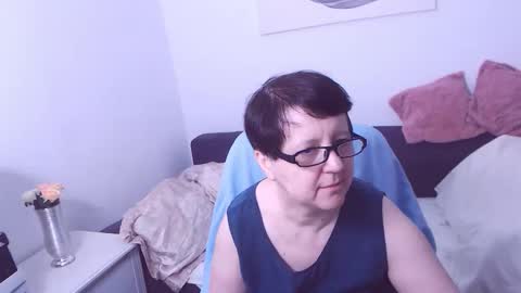 Snapshot of christarose chatting on 10-26-25, 02:23 Christa online show from 10-26-25, 02:23