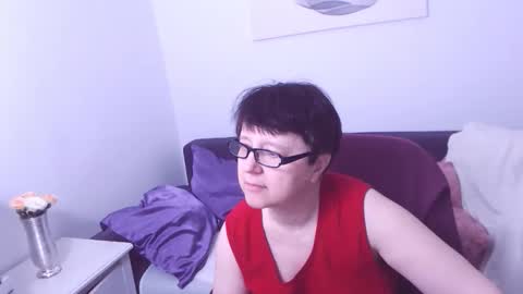 Snapshot of christarose chatting on 11-09-25, 02:37 Christa online show from 11-09-25, 02:37