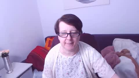 Snapshot of christarose chatting on 01-10-26, 02:24 Christa online show from 01-10-26, 02:24