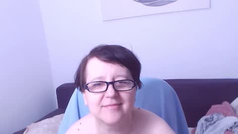 Snapshot of christarose chatting on 02-21-26, 08:21 Christa online show from 02-21-26, 08:21