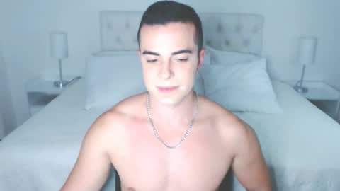 Snapshot of christiandiorx chatting on 10-22-25, 01:39 christiandiorx online show from 10-22-25, 01:39