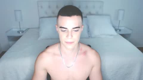 Snapshot of christiandiorx chatting on 12-23-25, 04:21 christiandiorx online show from 12-23-25, 04:21