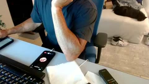 Snapshot of christiano1977 chatting on 06-15-26, 12:46 Michael USA online show from 06-15-26, 12:46