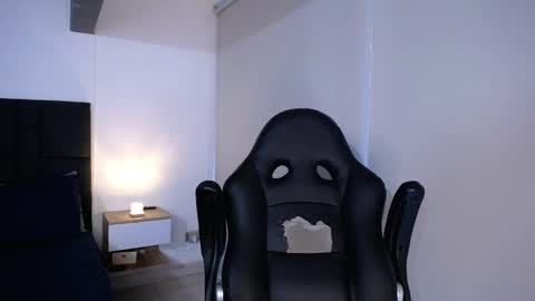 Snapshot of christianvalenzia chatting on 01-21-25, 01:00 Christian online show from 01-21-25, 01:00