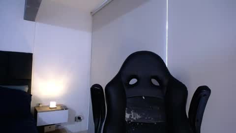 Snapshot of christianvalenzia chatting on 09-30-25, 02:00 Christian online show from 09-30-25, 02:00