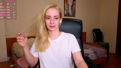 christihanson online show from 07-15-26, 10:59