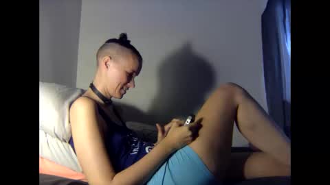 Christina Saunters online show from 10-13-25, 04:07